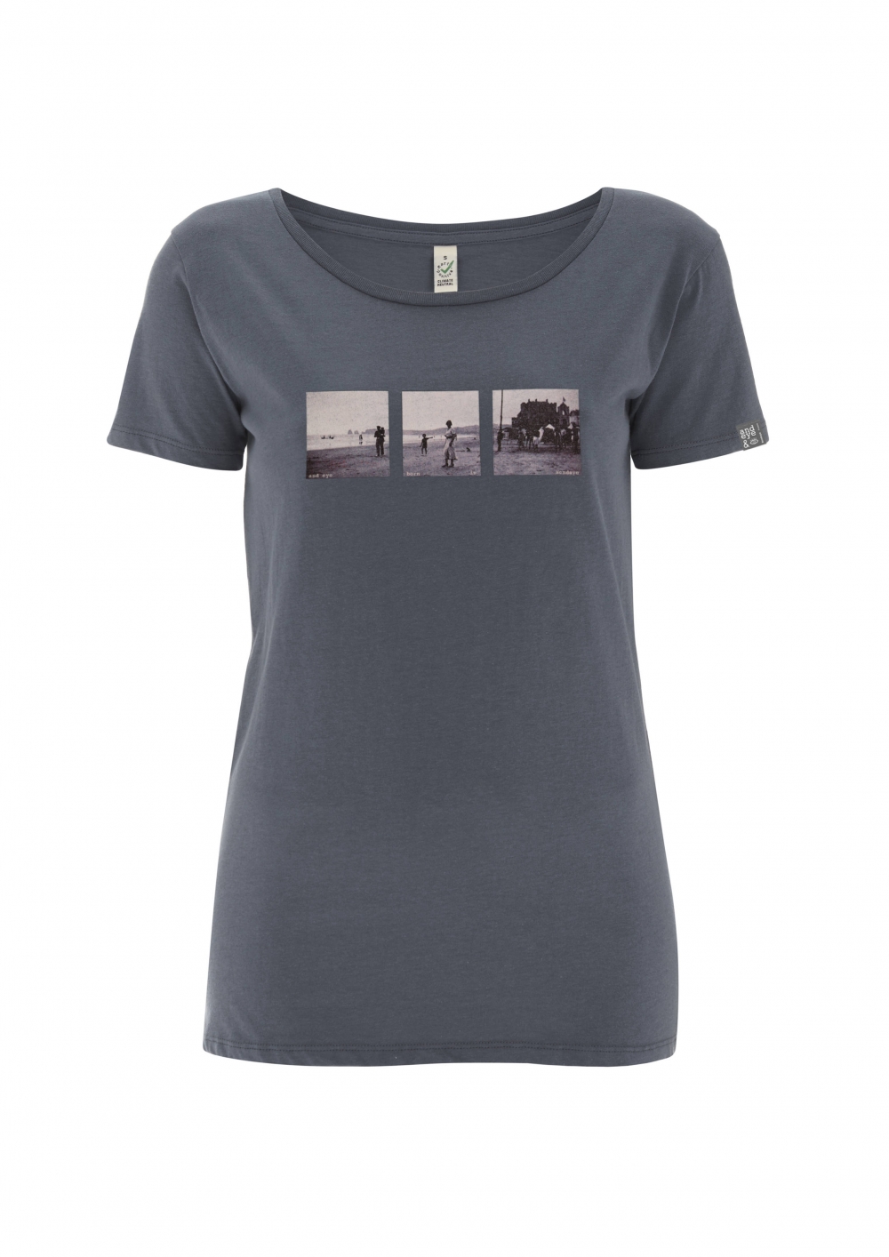 Women's open neck t-shirt wiht vintage image of French Basque country