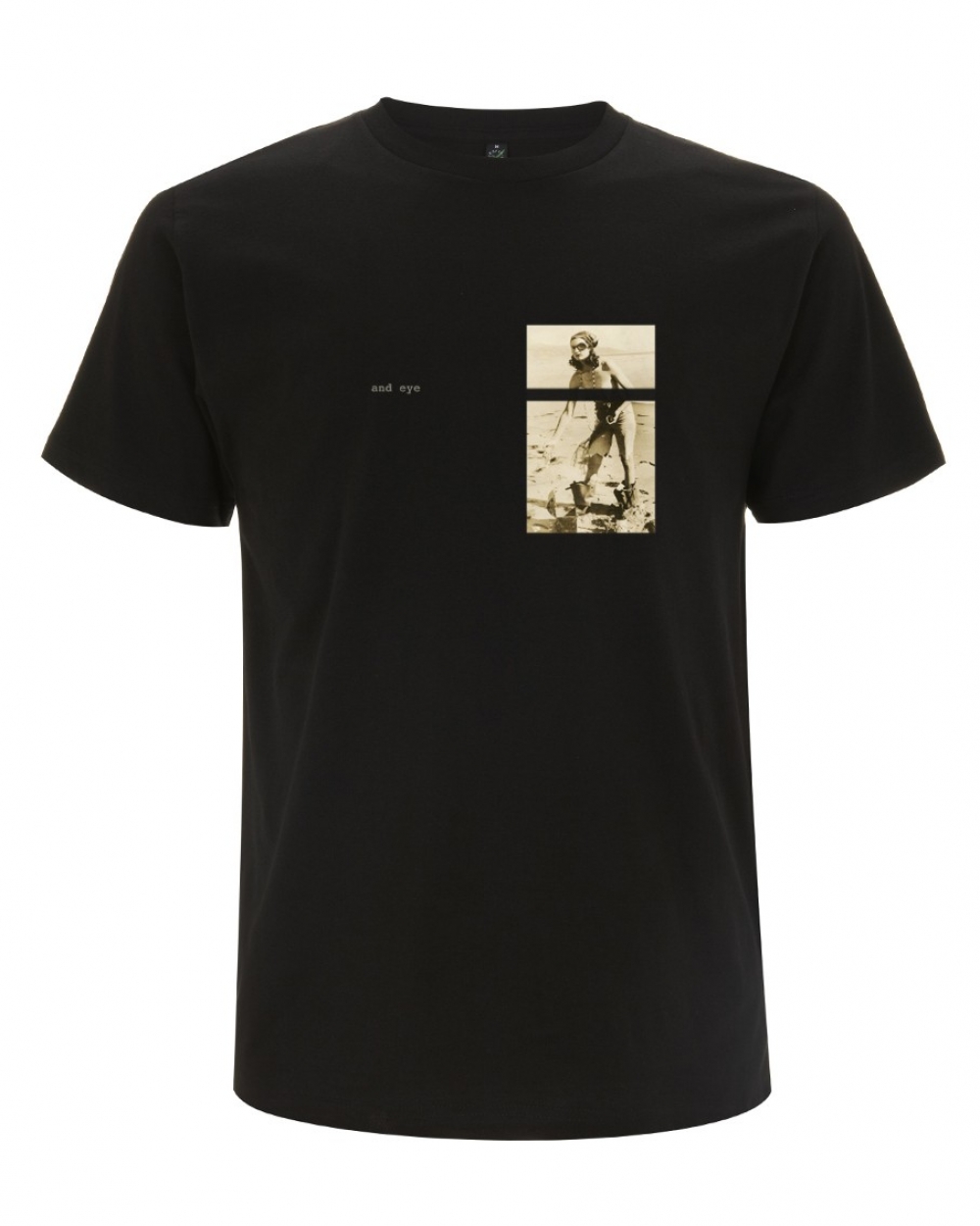 Organic classic t-shirt with a vintage image of a pirate woman